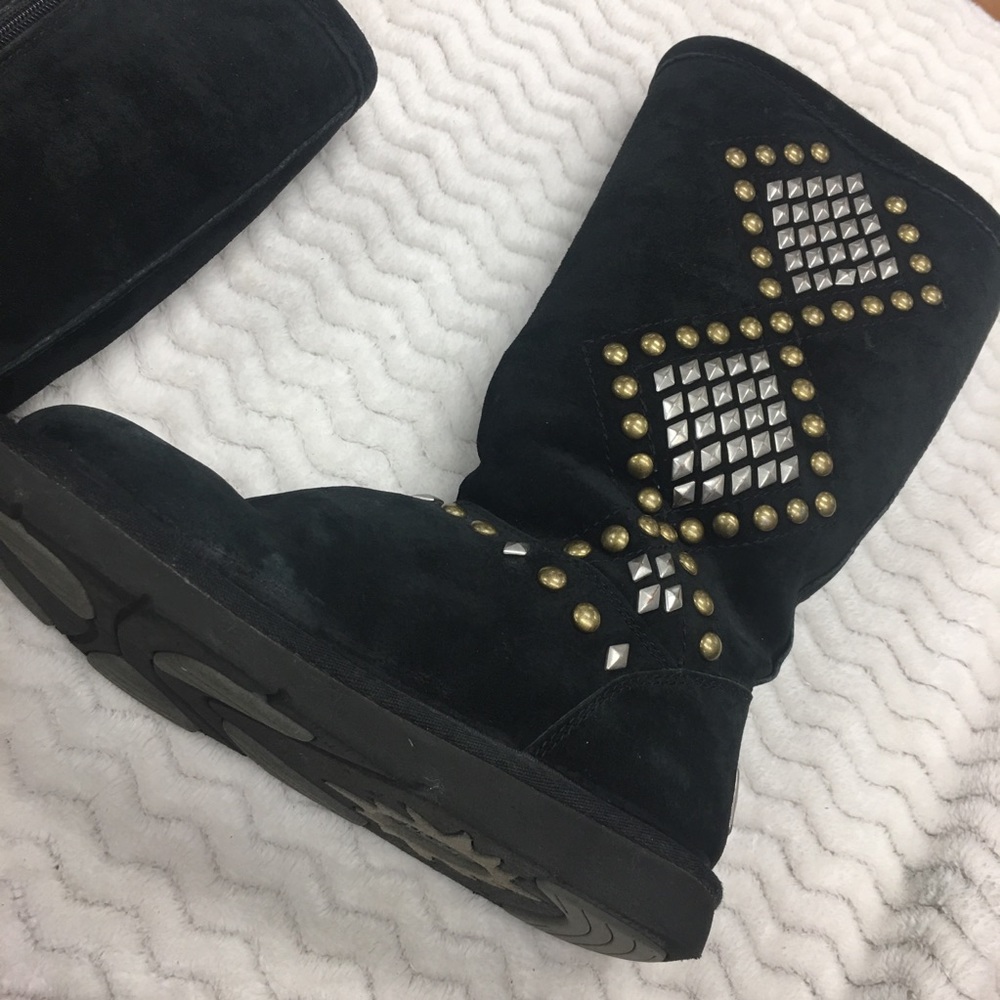 Ugg Black Suede Boots with Jewels Size 6 - Picture 3 of 8